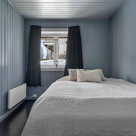 Central Apartment In Tromso With Parking Place Exterior photo